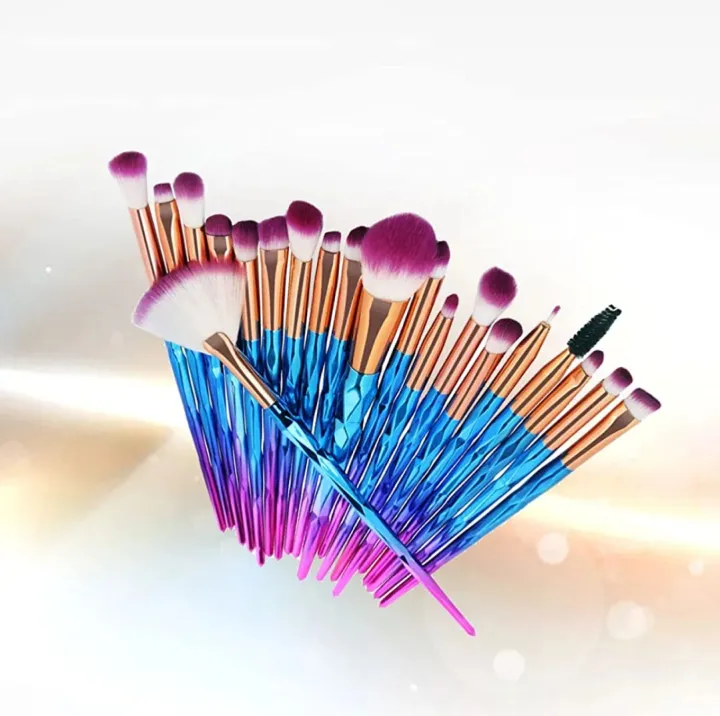 Diamond%20Make%20-up%20Brush%20Universal%20Eashedo%20Brush%2020%20Piece%20-%20Image%209