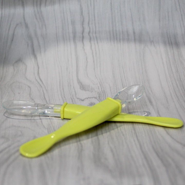 Silicone%20Feeding%20Spoon%20for%20Baby%20-%202%20Pieces%20-%20Image%204