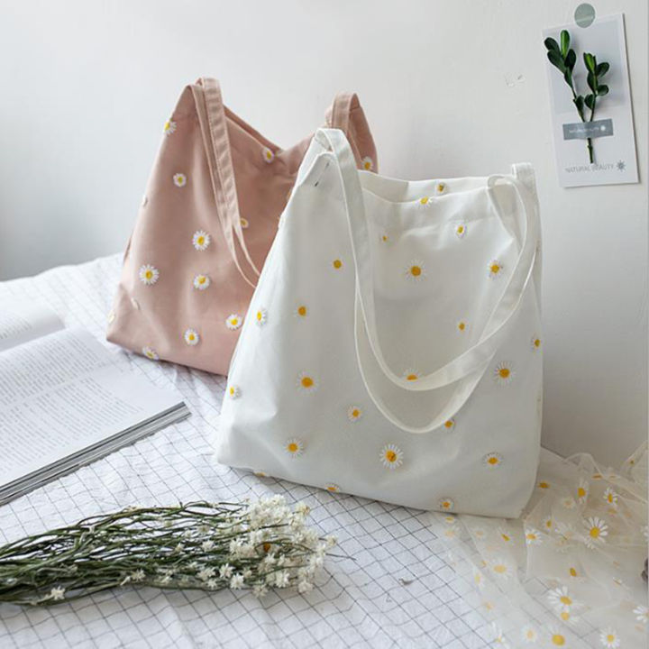 Mesh%20Daisy%20Double%20Layer%20Canvas%20Shoulder%20Bag%20Korean%20Ins%20Lace%20Small%20Square%20Bag%20Layor%20-%20Image%204