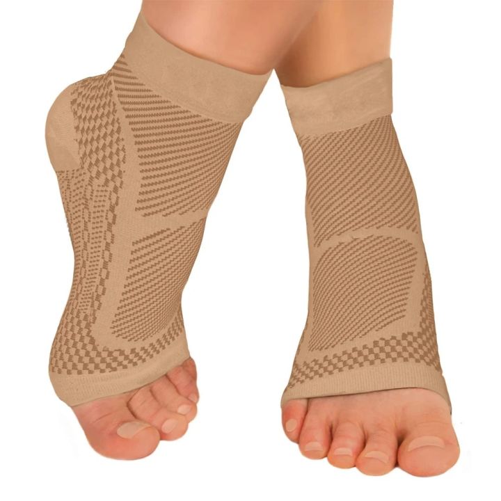 1Pair%20Ankle%20Brace%20Compression%20Sleeve%20-%20Relieves%20Achilles%20Tendonitis,%20Joint%20Pain.%20Plantar%20Fasciitis%20Sock%20with%20Foot%20Arch%20Support%20-%20Image%207