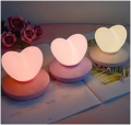 2021 LED Touch Control Table Lamp USB Rechargeable Lamp Energy Saving Romantic Heart Shape Decoration Nig.