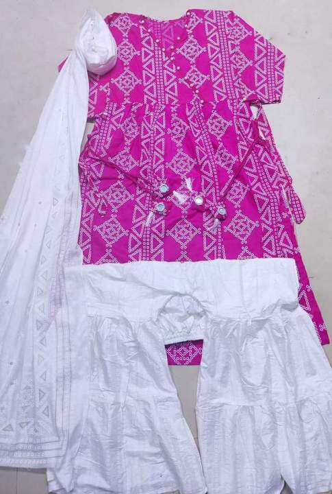 Ready%20Made%20Naira%20Cut%20Cotton%20Fashionable%20Stitched%20Long%20Salwar%20Kamez%20Orna%20For%20Stylish%20Women%20/%20Girls%20(%203%20Pcs%20)%20-%203%20Pice%20Dress%20-%20Image%203
