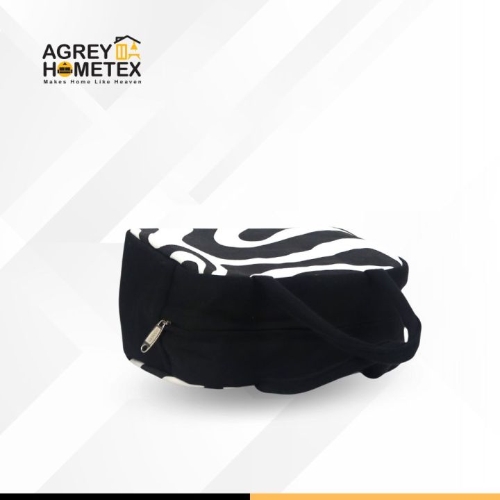 Lunch%20Carry%20Bag,%20Cotton%20Fabric,%20Black%20&%20White,%20(9.5%E2%80%B3x7.5%E2%80%B3x5%E2%80%B3)%20-%20Image%204