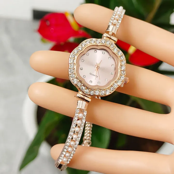 New%20Hot%20Selling%20Pearl%20Watch%20Bracelet%20Plum%20Blossom%20Watch%20Set%20Gift%20Full%20Diamond%20Women's%20Watch%20Factory%20Direct%20One%20Piece%20Dropshipping%20-%20Image%202