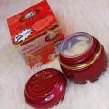 KIM Pearl  Whitening Cream Red  20g. 