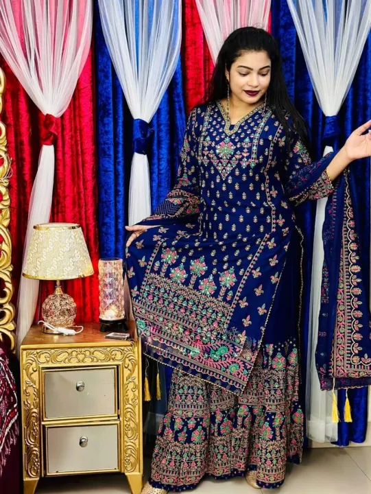 Readymade%20%20Stylish%20And%20Comfortable%20Made%20By%20Lilen%20%20Fabric%20Ghararah%20Three%20Piece%20For%20Women%20-%20Image%205
