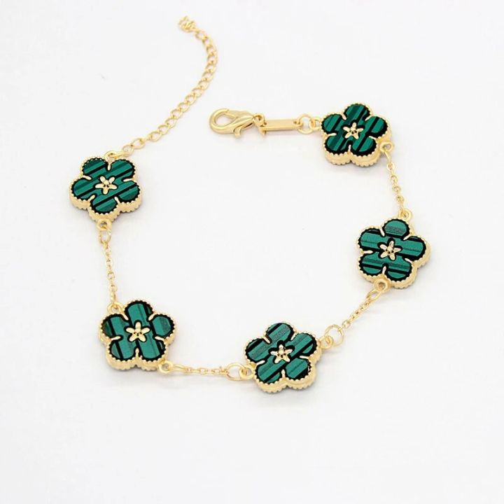 CARLIDANA%20Luxury%20Design%20Five%20Leaf%20Flower%20Bracelet%20Wholesale%20Vacuum%20Gold%20Plated%20Fashion%20Colorful%20Flower%20Jewelry%20for%20Women%20Party%20-%20Image%204