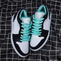 1 Pair Tiffany Green Flat Shoelaces For Canvas Sneakers Shoes Women Men Half Round Casual Basketball Shoes Laces. 