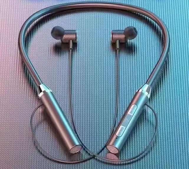 Nackban%20Bluetooth%20earphone%20-%20Image%202