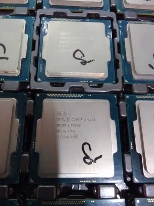 Intel%20Core%20i3%20-%204130%20(4th%20Gen%203.4GHz)%20Desktop%20Processor%20-%20Image%203