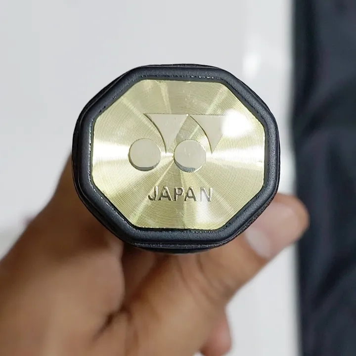 Yonex%20Badminton%20Racket%2032%20Lbs%20Mashing%20Gadding%20Fully%20Complete%20-%20Model%20Kamranga%20-%20Ensures%20Optimal%20Performance%20And%20Durability%20-%20Image%205