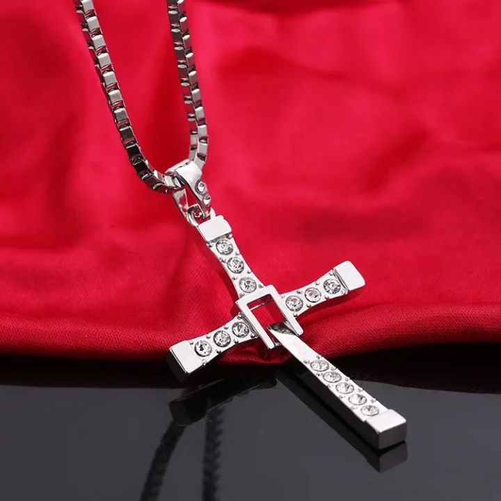 Fast%20and%20Furious%20Cross%20Pendant%20Couple%20Necklace%20for%20Men%20Women%20Personality%20Stainless%20Steel%20Crystal%20Zircon%20Choker%20Chains%20Jewelry%20-%20Image%203