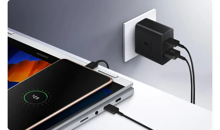 Official%20Samsung%2045W%20PD%20Fast%20Charging%20Adapter%20Type-C%20to%20Type-C%20Adapter%20and%20Cable%202%20pin%20-%20Image%206
