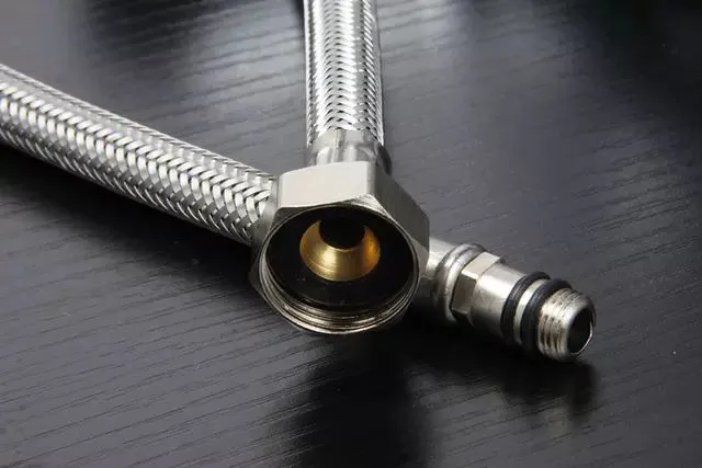 Shower%20SS%20Connection%20Pipe%20-%20Image%205