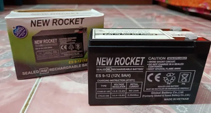 12V%209Ah%20New%20Rocket%20Battery%20With%2012V%205A%20Smart%20Battery%20Charger-%20Free%202%20PCS%20LED%20LIGHT%20-%20Image%207