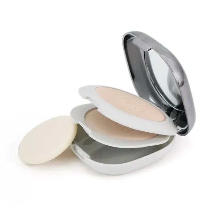 BOB%20face%20We%E2%80%99re%20Real%202%20in%201%20Face%20Powder%20-%20Image%202
