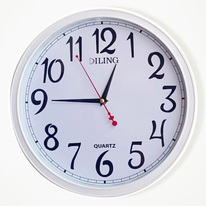 White Color Wall Clock Round Shaped - Operated Round Easy to Read Clock ...