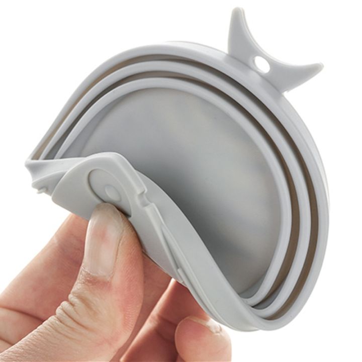 Fish%20Pet%20Silicone%20Universal%20Canned%20Lid%20Feeding%20Son%20Fresh%20Sealed%20%20Cover%20for%20%20Snacks%20Wet%20Food%20%20%20Pet%20Feeder%20Supplies%20-%20sky%20blue%20-%20lid%20obly%20-%20Image%204