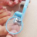 Nail Cutter with Magnifying Glass. 