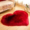 Fluffy Heart Shape Faux Fur Rug for Kids Bedroom and Home Decor, Soft Washable Sheepskin Carpet, 40x50cm, White, Pink, Red. 