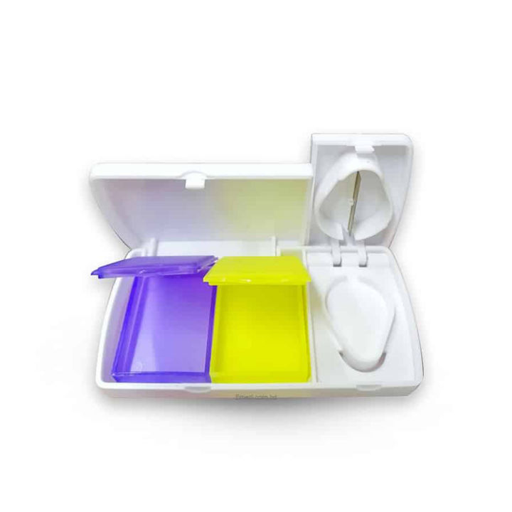 Portable%20Medicine%20Cutter%20Splitter%20Divide%20Storage%20Case%20Medicine%20Box%20-%20Image%202