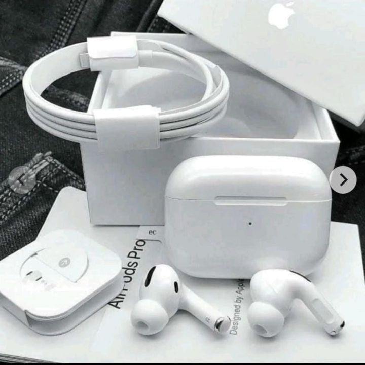 Airpods%20Pro%20Made%20In%20Dubai%20Bluetooth%20Earbuds%20-%20Bluetooth%20Headphone%20With%20Charging%20Case%20-Versatile%20functions%20for%20various%20activities%20-%20Image%205