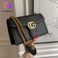 Luxury Crocodile Pattern Women's Shoulder And Crossbody Bag.