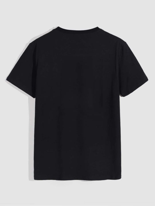 Men's%20Casual%20T-shirt%20With%20Alien%20Print,%20Short%20Sleeve%20Crew%20Neck%20Tee%20For%20Summer%20KEEMEEUYZO%20-%20Image%202
