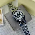 Stylish & Fashionable 9931 Elegant Rhombus Mirror Original Quartz Ladies Watch.