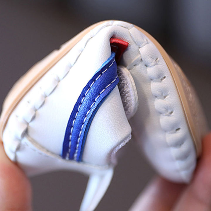Baby%20soft%20soled%20walking%200-2%20year%20old%20male%20female%20children's%20shoes,%20baby%20spring%20and%20autumn%20leather,%20small%20white%20shoes%20that%20won't%20fall%20off%20-%20Image%204