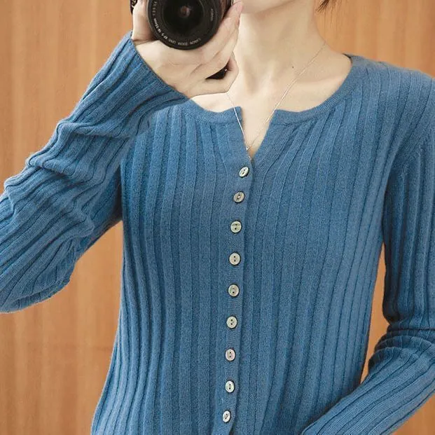95%20Autumn%20and%20Winter%20New%20Knitted%20Cardigan%20Women's%20Fashion%20Short%20Outer%20Wear%20Long%20Sleeve%20Slimming%20Sweater%20Bottoming%20Shirt%20Top%20Coat%20Shawl%20-%20Image%207