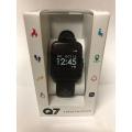 Q7 Smartwatch wireless charging. 