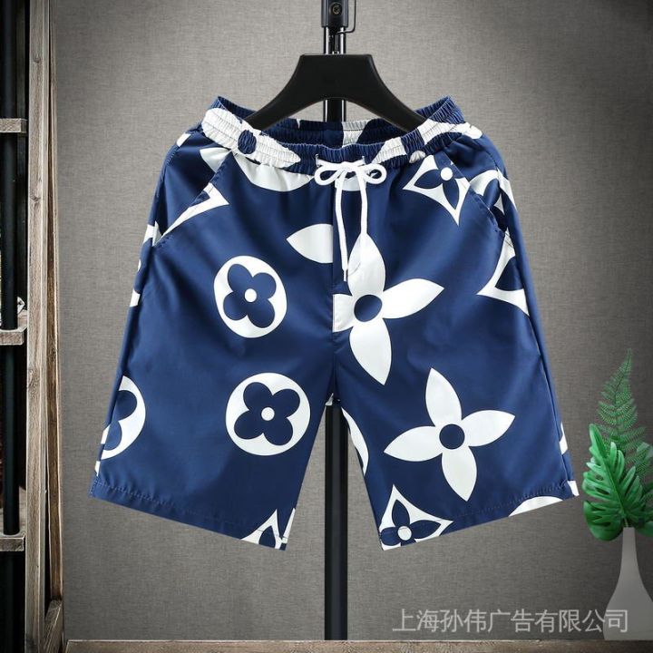 Ice%20Silk%20Quick-Drying%20Shorts%20Men's%20Trendy%20Unique%20Reflective%20Slim%20Cropped%20Pants%20Internet%20Celebrity%20Smart%20Guy%20Pants%20Quick-Drying%20Beach%20Pants%20-%20Image%202