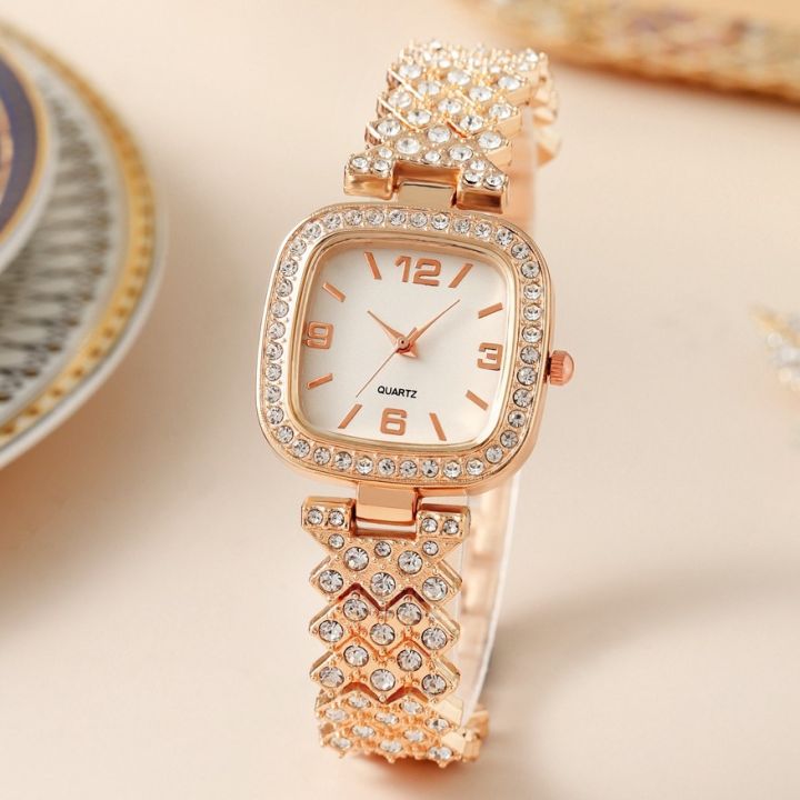 Luxury Watch Women Fashion Wristwatch Ladies gold colour &Watches