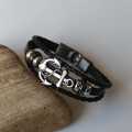 Hip Hop Rock Band Bracelet Steampunk Band Symbol Adjustable Wolf Head Charm Leather Bracelets Men Women Collection.