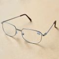 Classic Metal Reading Glasses Women Men Business Presbyopic Glasses Finished Anti Blue Elderly Reading Eyewear 1.0 1.5 2.0 4.0. 