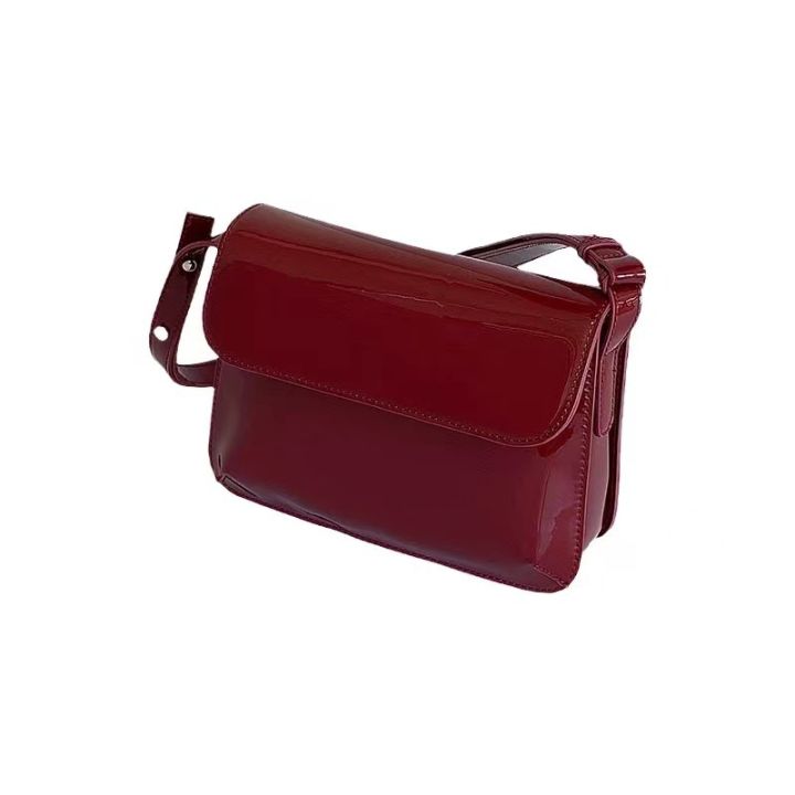Vintage%20red%20patent%20leather%20small%20square%20bag%20armpit%20bag%202023%20new%20fashion%20versatile%20square%20handbag%20shoulder%20bag%20crossbody%20bag%20-%20Image%205