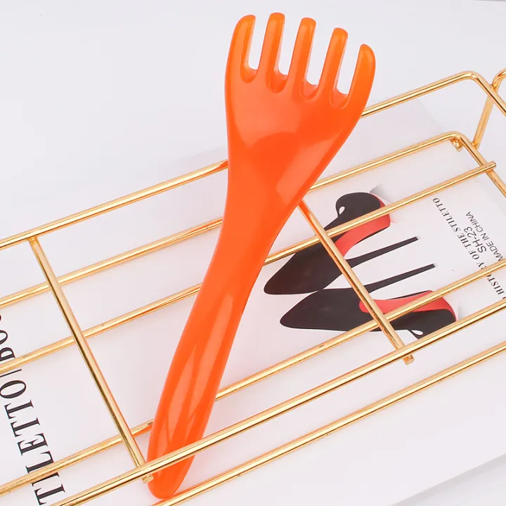 Five%20Claw%20Head%20Massager%20Resin%20Face%20Muscle%20and%20Beauty%20Scraping%20Tool%20Meridian%20Pulling%20Stick%20-%20Image%204