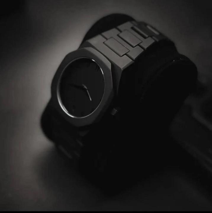 Arabic%20Black%20Aura%20Watch%20%E2%80%93waterproof,%20Sleek,%20Stylish%20&%20Functional%20With%20Chain%20Cutter%20-%20Image%204