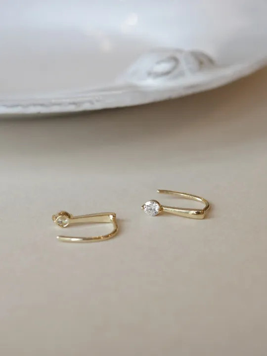 Small%20earrings%20in%20luminous%20S925%20silver%20plated%2014K%20gold%20small%20earrings%20clean%20simple%20light%20luxury%20sterling%20silver%20earrings%20for%20women%20-%20Image%205