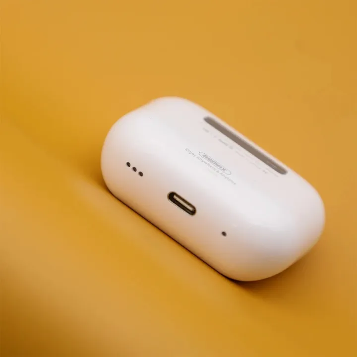 REMAX%20CozyPods%20W30N%20TWS%20Bluetooth%20V5.4%20Airpods%20Pro%202nd%20Generation%20Noise-Cancelling%20ANC%20True%20Wireless%20Earbuds%20with%20Touchscreen%20-%20Image%204