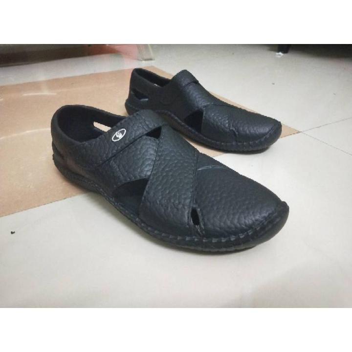 FASHION Black Rubber Shoes for Men for men