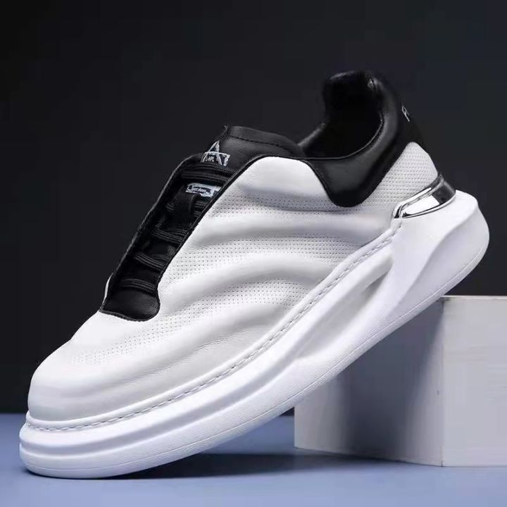 Trendy%20All-Matching2023Spring%20and%20Summer%20New%20Sports%20Shoes%20Men's%20Fashionable%20and%20Wearable%20Casual%20McQueen%20White%20Shoes%20Skate%20Shoes%20Men%20-%20Image%204