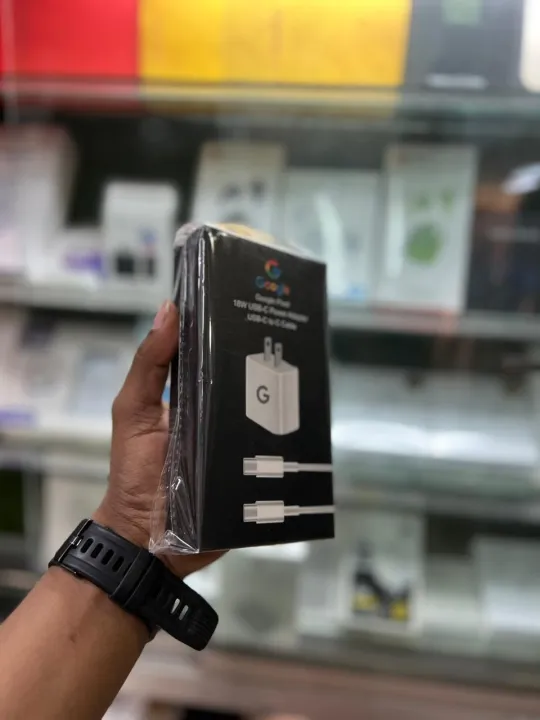 Google%2018W%20USB-C%20Power%20Adapter%20With%20Cable%20-%20Image%202