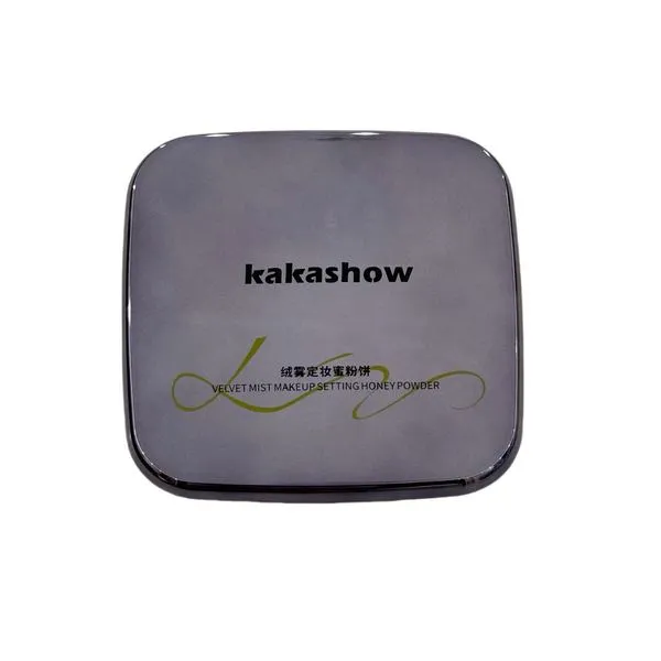 Kakashow%20velvet%20mist%20makeup%20setting%20powder%20is%20delicate%20and%20close%20to%20the%20skin,%20naturally%20conceals%20concealers,%20controls%20oil,%20is%20waterproof%20and%20sweat-proof,%20and%20contours%20the%20face%20-%20Image%204