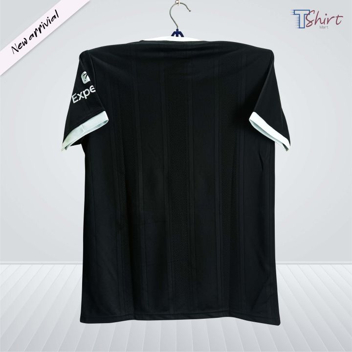 Liverpool%20Thai%20Premium%20Football%20Jersey%20For%20Man%20-%20Half%20Sleeve%20T%20Shirt%20-%20Liverpool%20Football%20Jersey%202026%20-%20Image%204
