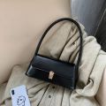 Classic Armpit Shoulder Bag French Vintage Handbag Women Brand Bags Fashion Female Single Shoulder Bag Classic Clutches. 
