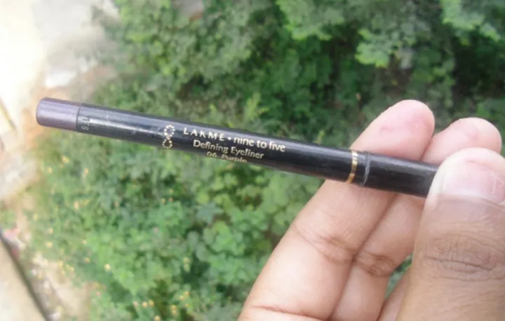 9%20TO%205%20long%20lasting%20eyeliner%20(L.a.k.m.e)%20-%20Image%205