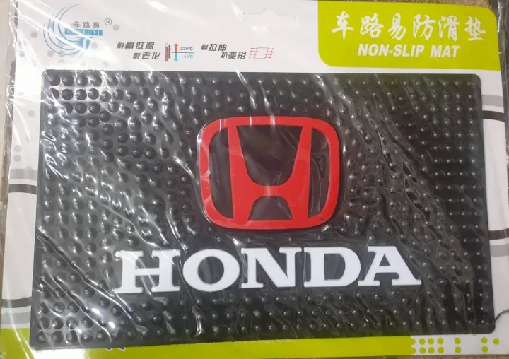 Non-slip%20Mat%20Car%20Dashboard%20Sticky%20Mat%20Brazil%20Logo%2001%20piece%20-%20Image%202