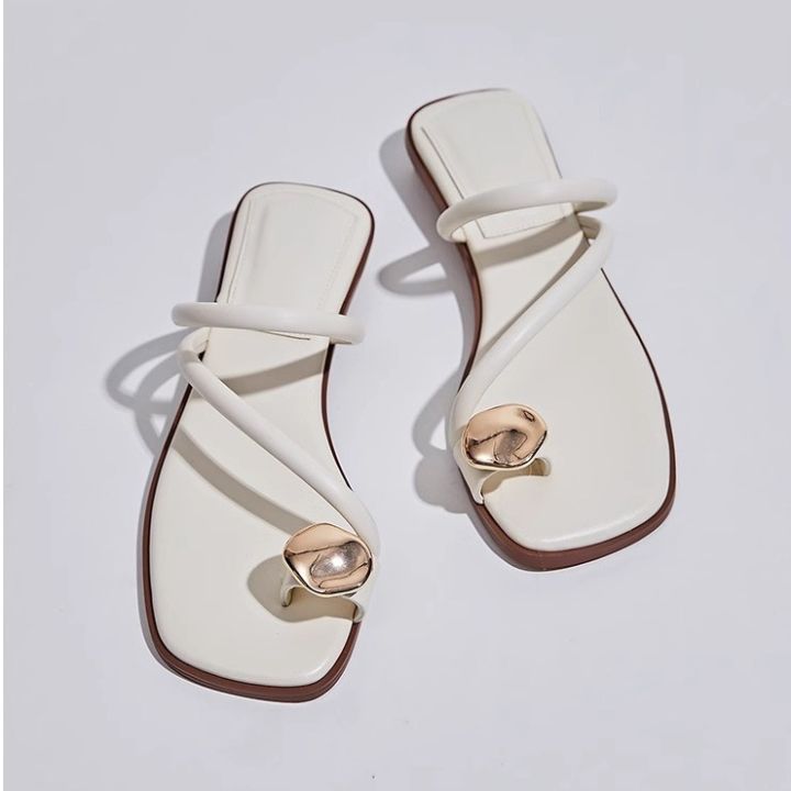 Ruoki%202024%20summer%20new%20black%20square%20toe%20slippers%20women's%20low%20heel%20light%20wear%20clip-toe%20flat%20casual%20slippers%20-%20Image%206